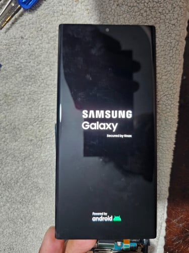 លក់អេក្រង់​ Galaxy S22 Ultra