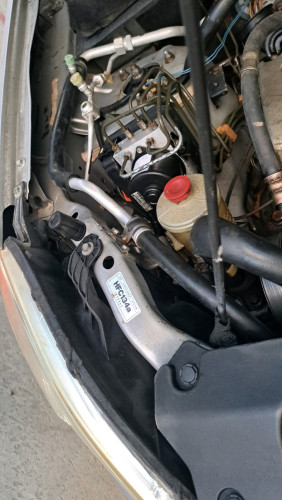ដំណឹងលក់ឡានស្អាត Honda CR-V ឆ្នាំ03 បើកដំបូល​មាន(ABS)