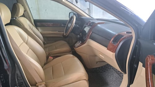 លក់ឡានធូរថ្លៃHonda CR-V ឆ្នាំ07 full options