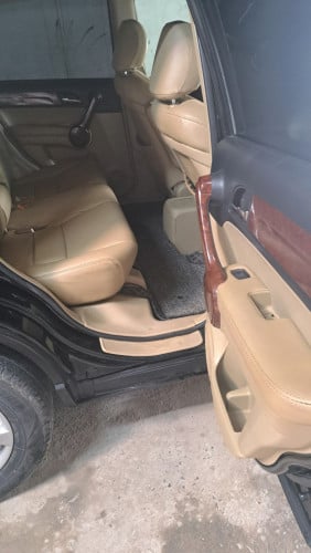 លក់ឡានធូរថ្លៃHonda CR-V ឆ្នាំ07 full options