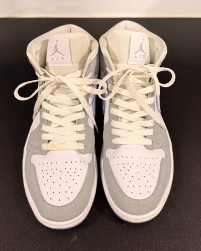 • ម៉ាក៖ Nike / Jordan • ម៉ូដែល៖ Air Jordan 1 Mid Size 42