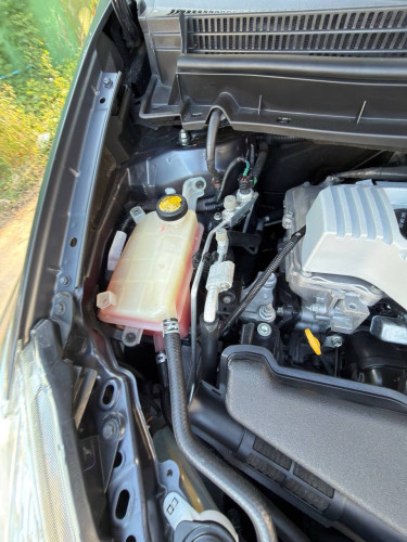 ឡាន Prius 013 option 3 ធានា 2 ខែ លើអាគុយ ABS