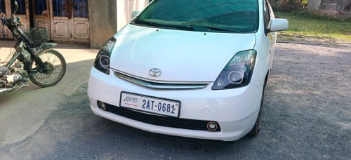 លក់ Prius 05 តំលៃ 8600$ចចារ