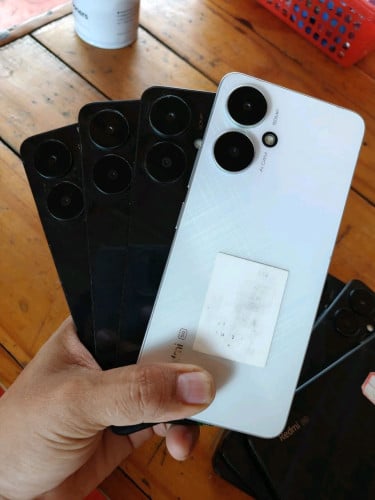 លក់​ Redmi 13C 5G Ram​6-128 ប្រើអេមណាស់