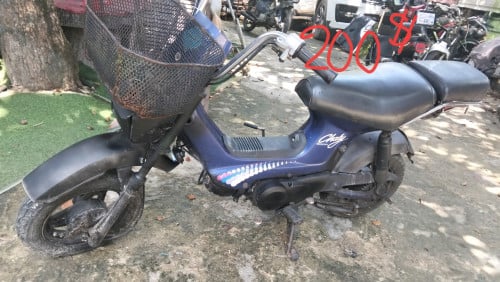លក់ម៉ូតូ មានច្រើន