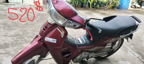 លក់ម៉ូតូ មានច្រើន