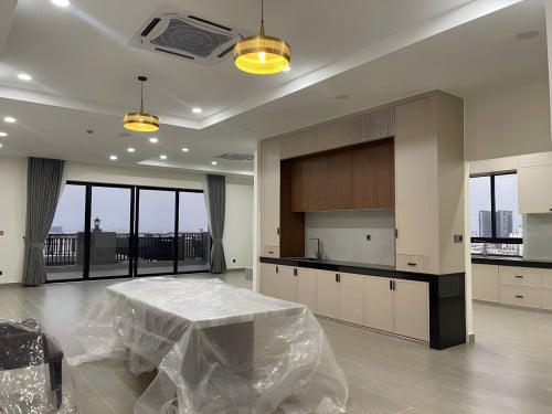 𝐅𝐨𝐫 𝐑𝐞𝐧𝐭: Spacious 3-Bedroom Apartment – Phnom Penh Thmey, Sensok Area