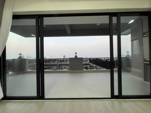 𝐅𝐨𝐫 𝐑𝐞𝐧𝐭: Spacious 3-Bedroom Apartment – Phnom Penh Thmey, Sensok Area