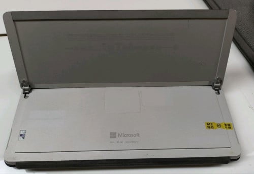 លក់Surface GoមានkeyboardនិងកាបូបTouchអេក្រង់ច្បាស់តូចស្រាលថ្មកាន់ស្រួលដាក់តាមខ្លួន