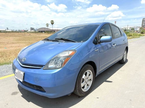 ទើបរៀបចំ TOYOTA Prius 06 full no map ម្ចាស់ដើមទីមួយ !