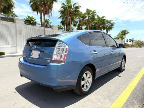 ទើបរៀបចំ TOYOTA Prius 06 full no map ម្ចាស់ដើមទីមួយ !