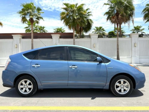 ទើបរៀបចំ TOYOTA Prius 06 full no map ម្ចាស់ដើមទីមួយ !