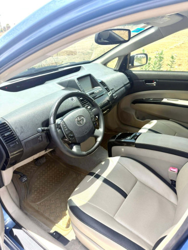 ទើបរៀបចំ TOYOTA Prius 06 full no map ម្ចាស់ដើមទីមួយ !