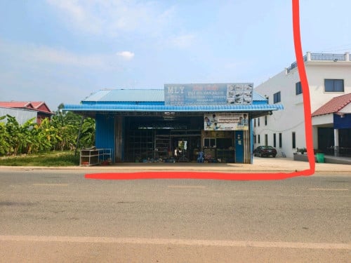 ដីតំលៃក្រោមទីផ្សារ​🌟 តំលៃ: 200,000$ ចរចារ🌟 តំលៃលក់ខាតបន្ទាន់🌟 ទំហំដី : 15m x 100m