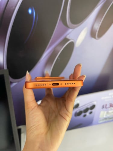 17promax 256g orange LLA ស្អាត 99% ថ្ម100%