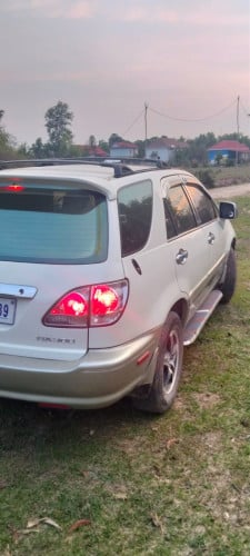 2000ប៉ុង1គល់MC
