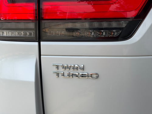 2022 VX.R TWIN TURBO Full Options