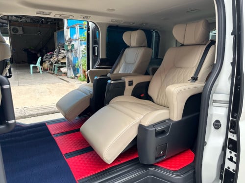 2023 GRANVIA Premium VIP Seats 14000 Km សុីន🔥