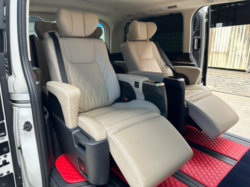 2023 GRANVIA Premium VIP Seats 14000 Km សុីន🔥