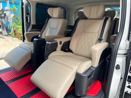 2023 GRANVIA Premium VIP Seats 14000 Km សុីន🔥