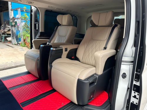 2023 GRANVIA Premium VIP Seats 14000 Km សុីន🔥