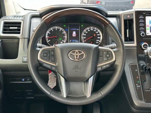 2023 GRANVIA Premium VIP Seats 14000 Km សុីន🔥