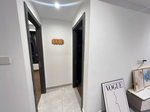2bed u mall 950$