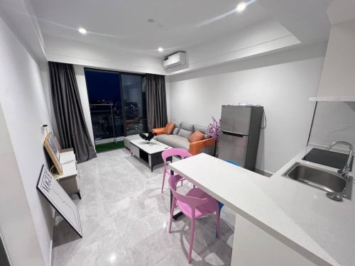 2bed u mall 950$