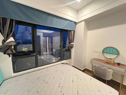 2bed u mall 950$