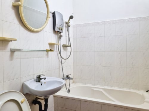 3Bedroom renovated apartment for rent near RUPP and Western University Toul Kork