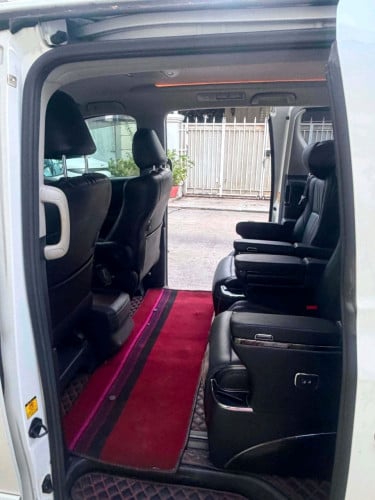 Alphard 010ឡេីងមុខ016 color white door auto 3 v4 pon1 កៅអីម៉ាស្សា VIP plate កម្ពុជា ឈេា្មះម្ចាស់ដេីម