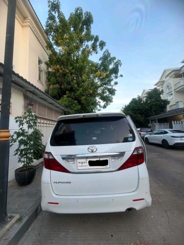 Alphard 010ឡេីងមុខ016 color white door auto 3 v4 pon1 កៅអីម៉ាស្សា VIP plate កម្ពុជា ឈេា្មះម្ចាស់ដេីម