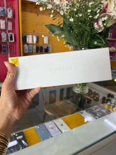 Apple Watch series 11 (42mm) 380$ថ្មីប្រអប់