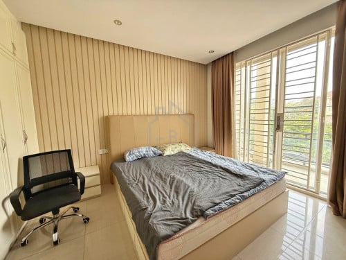 Beautiful House 4 Bedrooms for RENT near True VISIONS International School of Cambodia