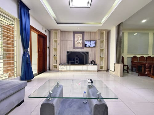 Beautiful House 4 Bedrooms for RENT near True VISIONS International School of Cambodia