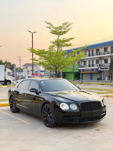 Bentley Flying Spur 2015