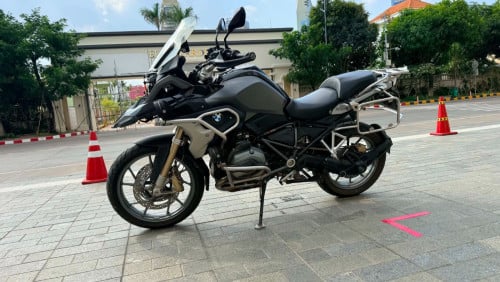 BMW 2018 30000km