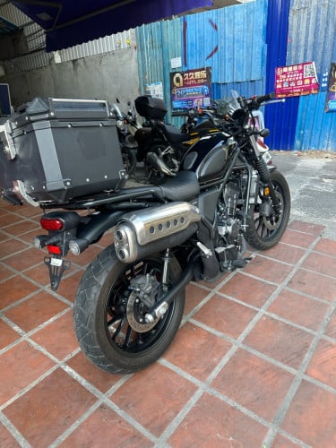 CL250