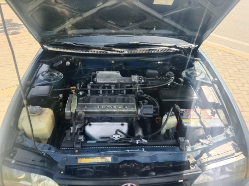 Corolla LE 1994