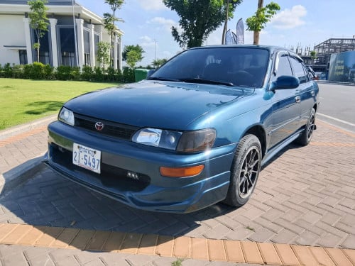 Corolla LE 1994