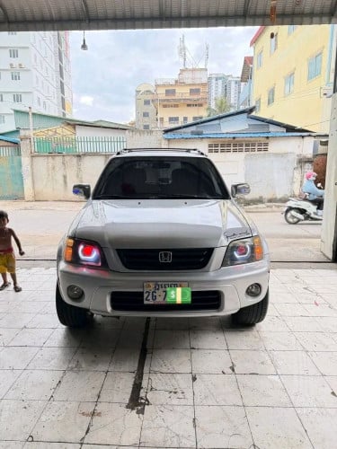 CR-V ឆ្នាំ2000ឡានកាលីមានABSលក់ប្រញ៉ាប់លុយ