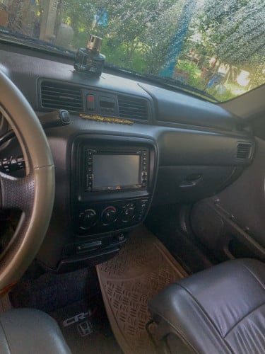 CR-V ឆ្នាំ2000ឡានកាលីមានABSលក់ប្រញ៉ាប់លុយ