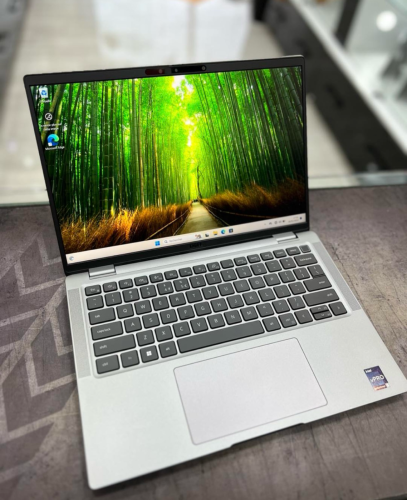 Dell Latitude 7440-CPU Core i7-13th Generation -RAM : 16GB DDR5-SSD: M2 256GB PCIe