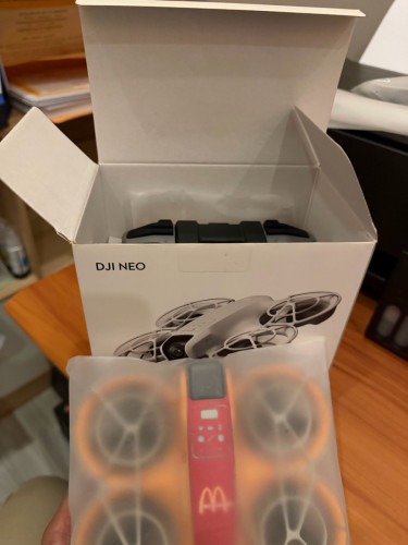 DJI NEO used 98%