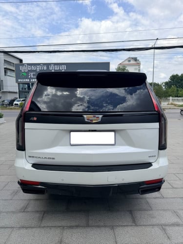 Escalate Cadillac VIP 2021 v8 សាំង