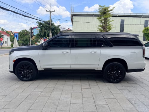 Escalate Cadillac VIP 2021 v8 សាំង