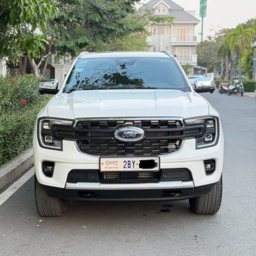 Ford Everest 023 titanium