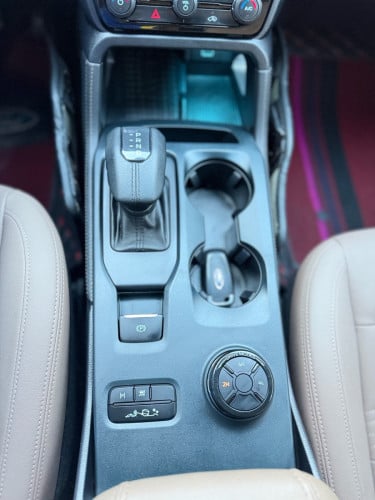 Ford Everest 023 titanium