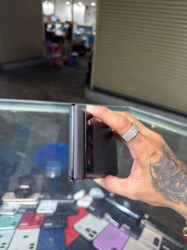 Google Pixel 6 Pro Black , Ram12GB HD256GB Phone Condition 99% , ម៉ាស៊ីនសានុំ