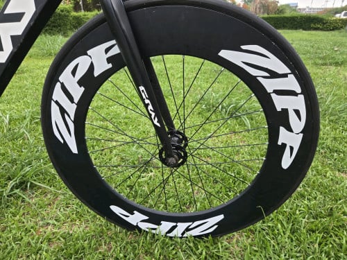 Gray F15 មួយទឹកស្អាត មានកង់វ៉ៃដូរបាន ២៥ ខេត្ត